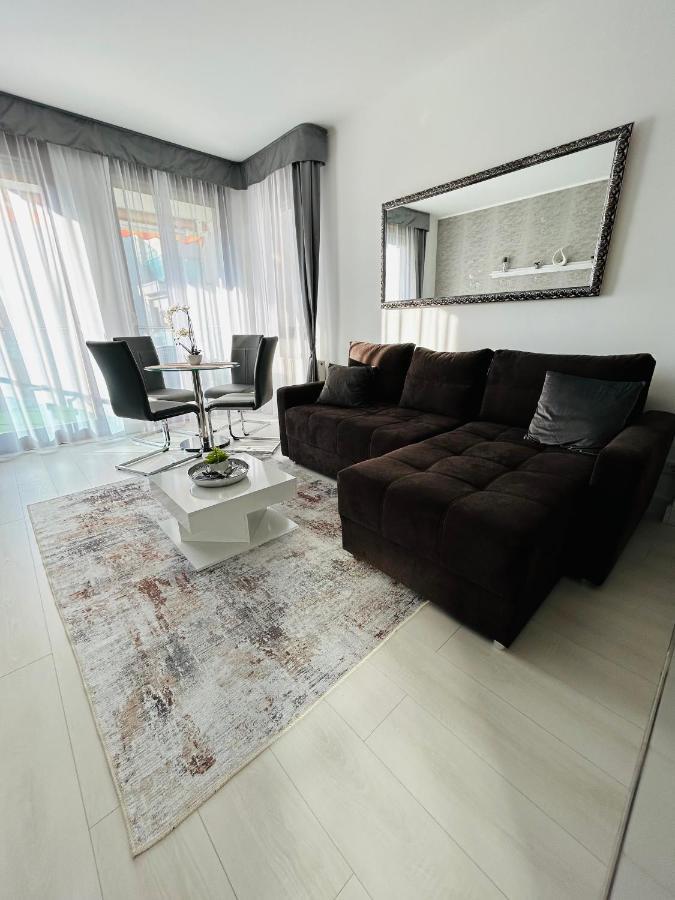 Marina Bay Apartman Budapest Ngoại thất bức ảnh